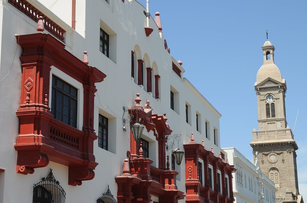 371   Chile